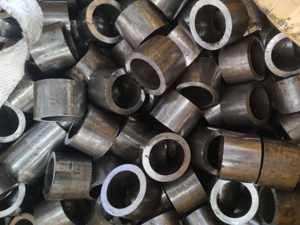 平原无缝钢管切割